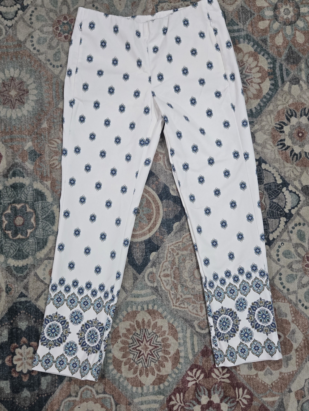 J. Jill White Cotton Stretch Pants with Blue Boho Medallion Detail 8